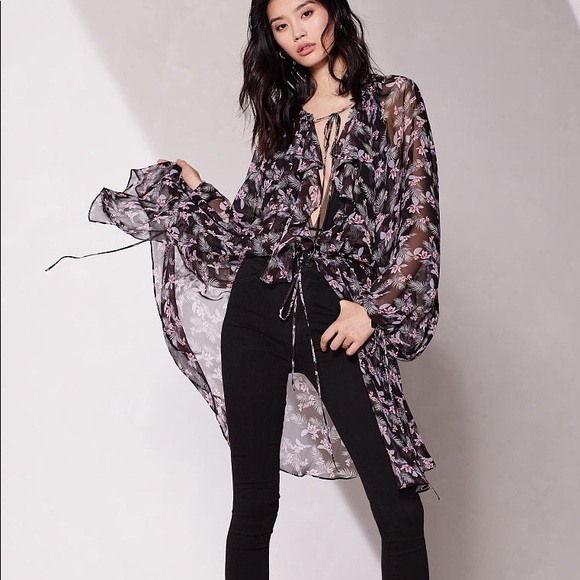 NWT Victoria’s Secret Floral Chiffon Duster - Picture 2 of 6